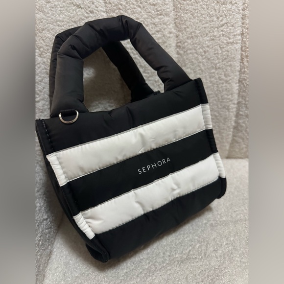 Sephora Black and White Quilted Cosmetic Bag - Picture 7 of 7